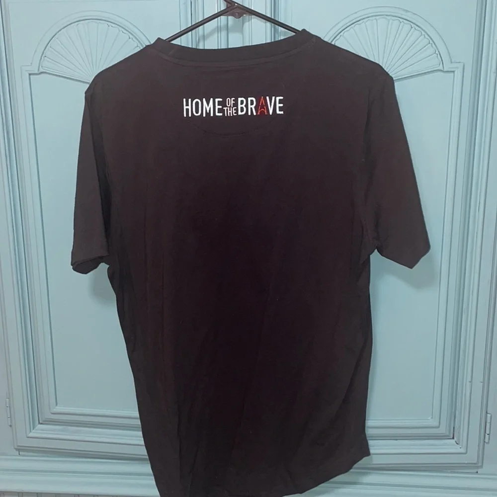 BOGO 🌸🌼 HOOD America NWT Home of the Brave Eagle Shirt